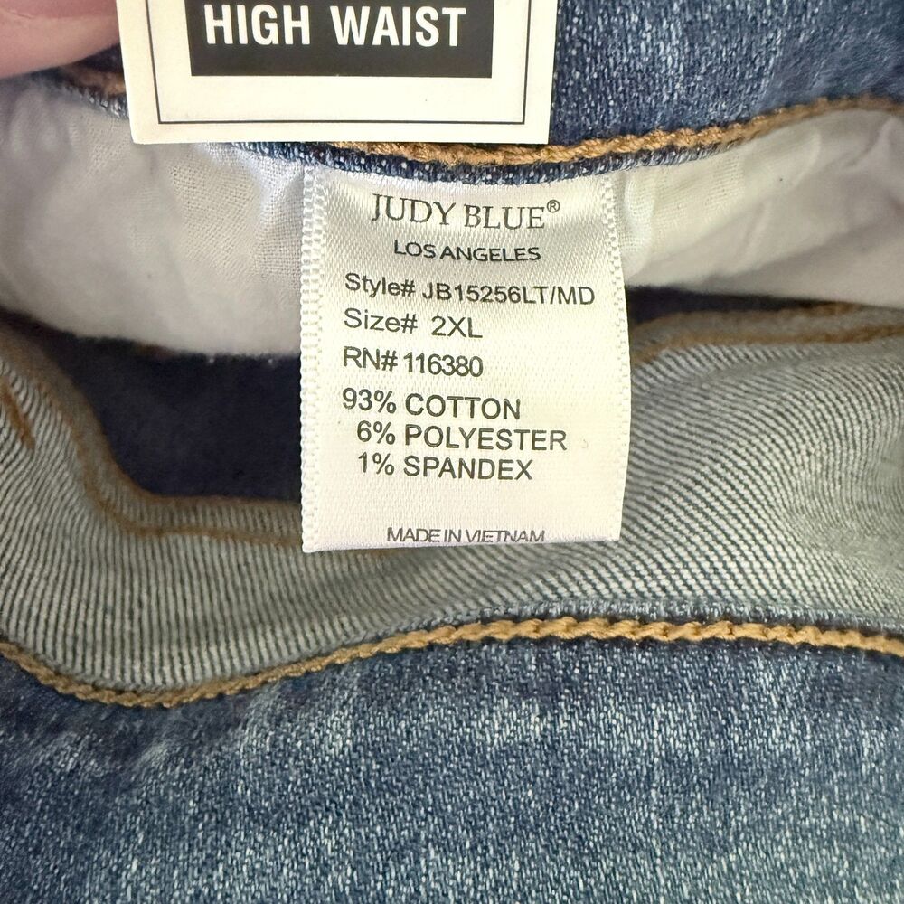 NWT Judy Blue Color Block Stretch High Rise Denim Shorts Plus Size 2XL - Picture 7 of 8